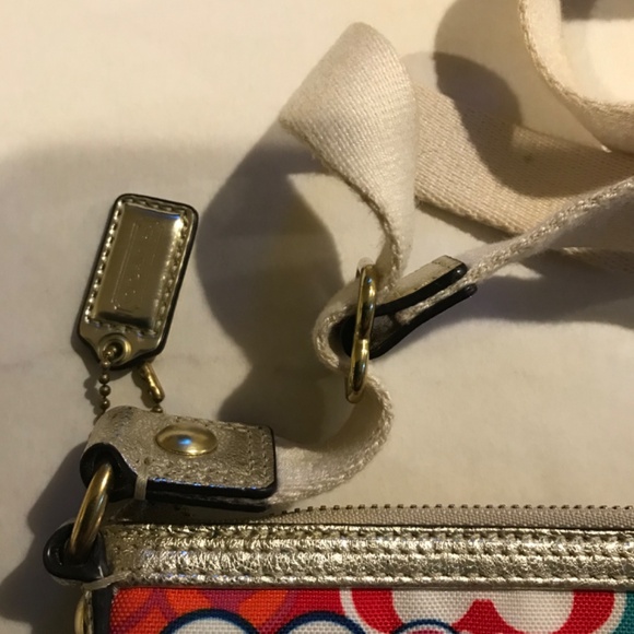 Coach Poppy Pop C Swingpack Brass/Multicolor/Gold - Picture 8 of 13